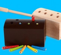 161381 Игрушка "Поймай червя"