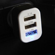33671 Автомобильный переходник на 3 входа USB  H04 - 33671 Автомобильный переходник на 3 входа USB  H04